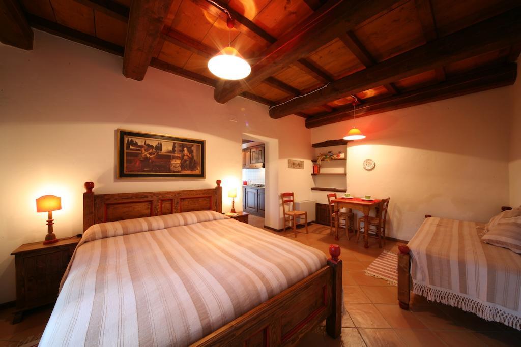 Agriturismo Monte Valentino Pietralunga  Rum bild